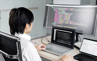 诸暨 ,php声明和调用变量的符号是什么？